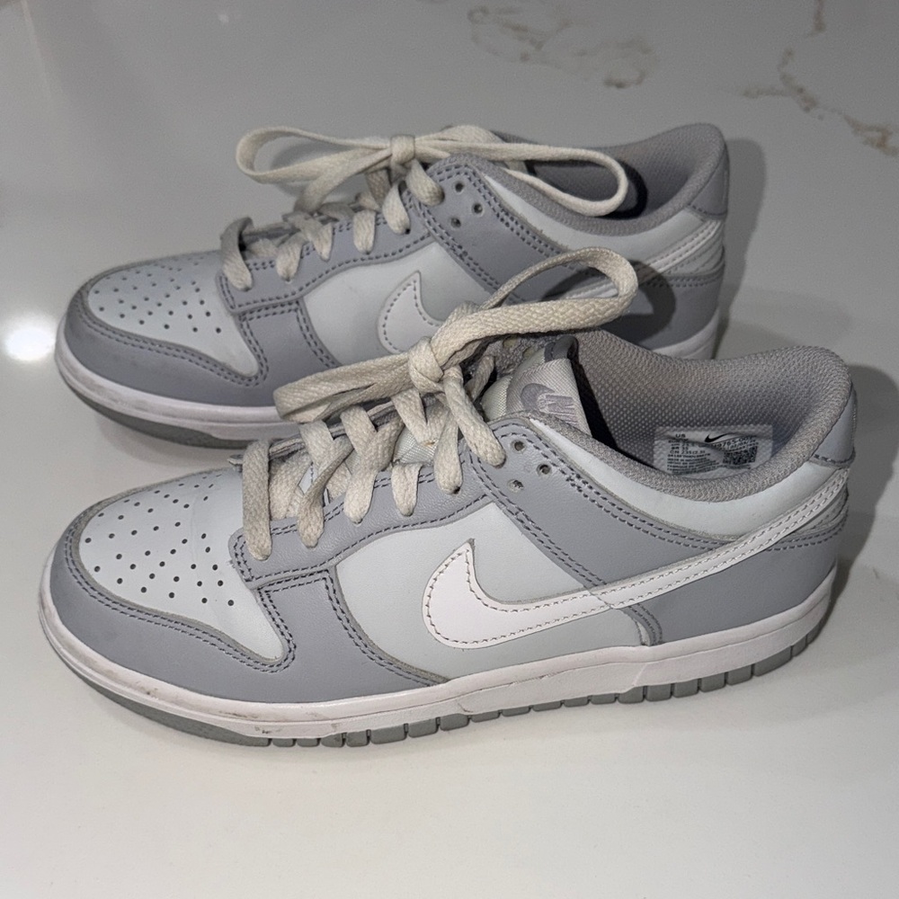 Nike Dunk Low-Top Pure Platinum Wolf Grey Youth Sneakers | 4.5Y